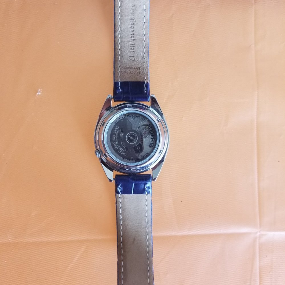 Seiko SNSX77 - Picture 2 of 2
